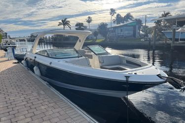 31' Sea Ray 2020 Yacht For Sale